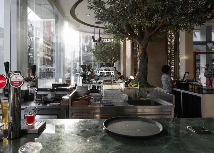 Golden Crown GrandHatyai Hotel