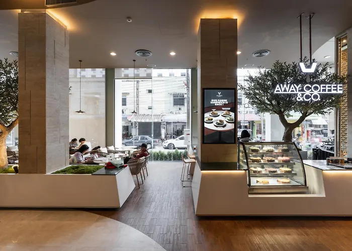 Golden Crown GrandHatyai Hotel